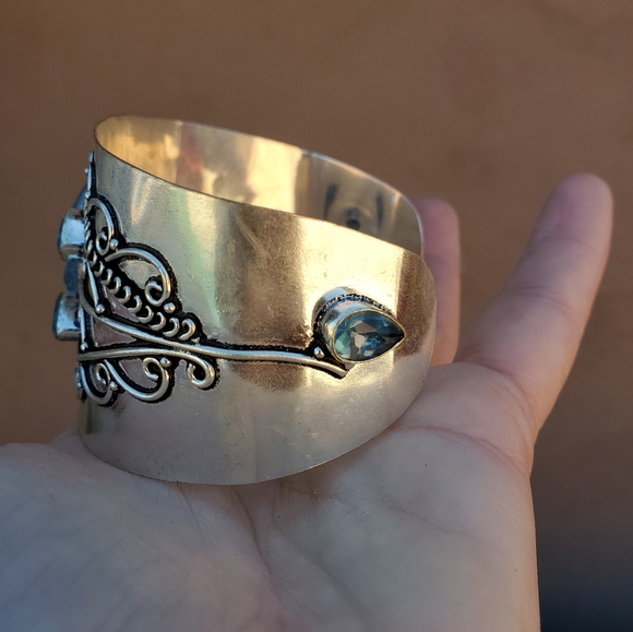 New Carved Goddess Face Blue Quartz 925 Silver Bracelet. - Picture 4 of 10